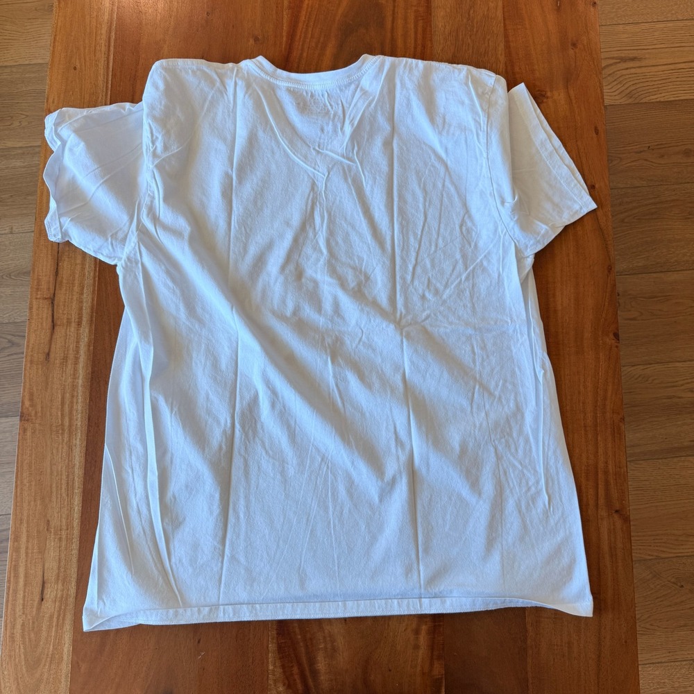 Calvin Klein Men's White V-Neck Classic Fit Short Sleeve T-Shirt Size XL - Picture 4 of 4